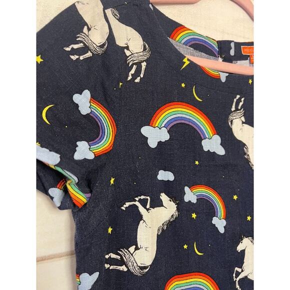 ModCloth Womens SM Unicorn Rainbows Shirt Top Pride Fantasy - Picture 2 of 7